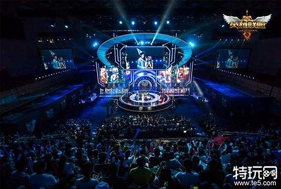 三年奠定竞 三年奠定竞