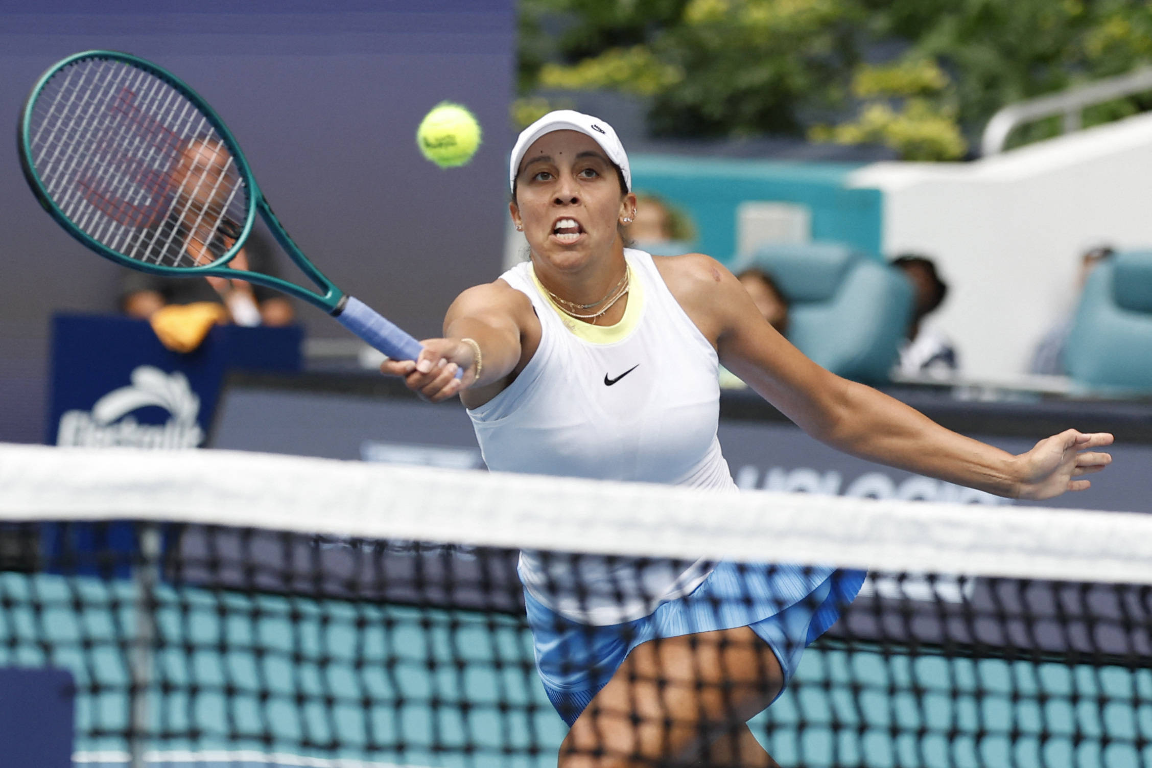 使得他的体 使得他的体