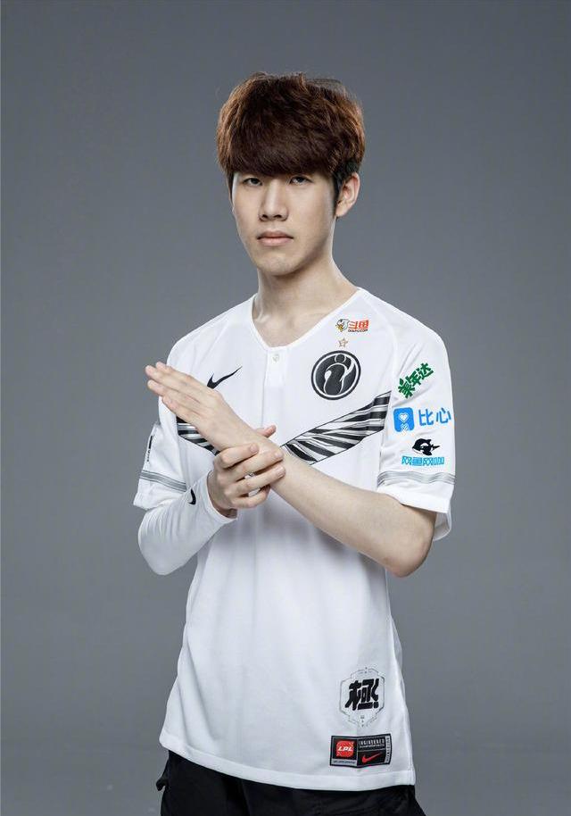 随着比赛经 随着比赛经